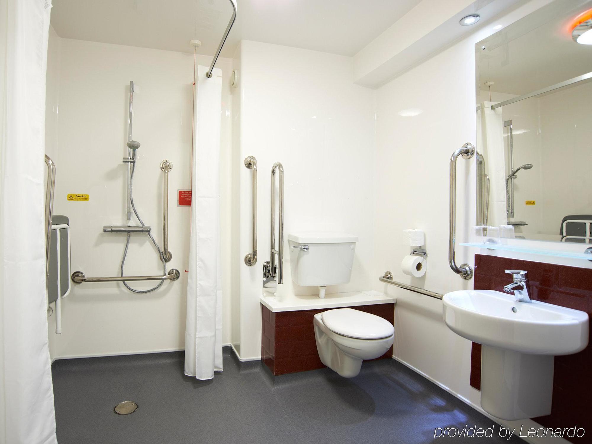 Travelodge London Greenwich Buitenkant foto