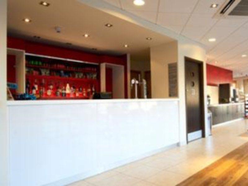 Travelodge London Greenwich Buitenkant foto