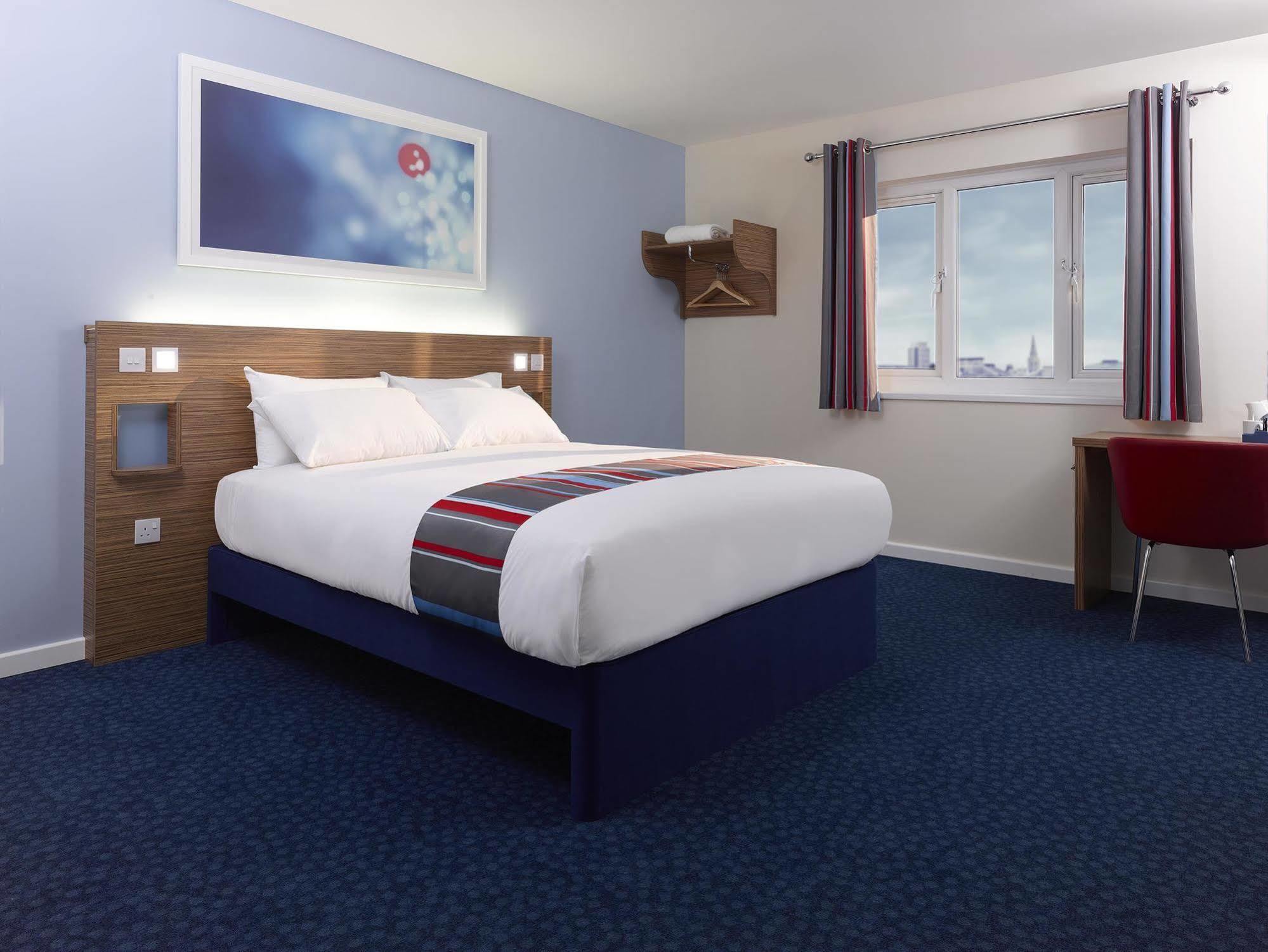 Travelodge London Greenwich Buitenkant foto